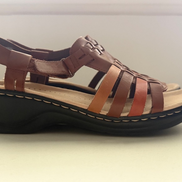 Clarks Lexi Bridge Summer Sandals in Tan Combi Leather 9.5 - Picture 9 of 10